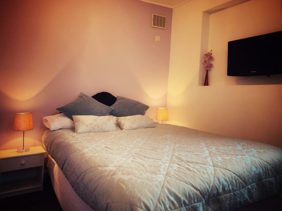 Paul'S Place Near Heathrow Лондон Екстериор снимка